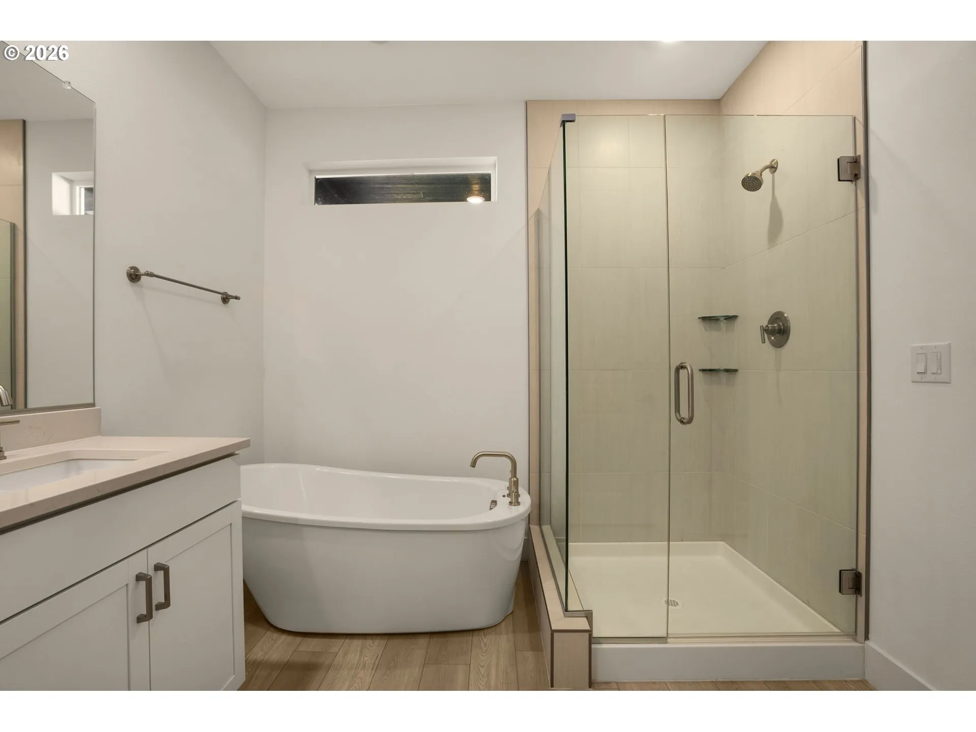Bathroom-Walk in Shower
