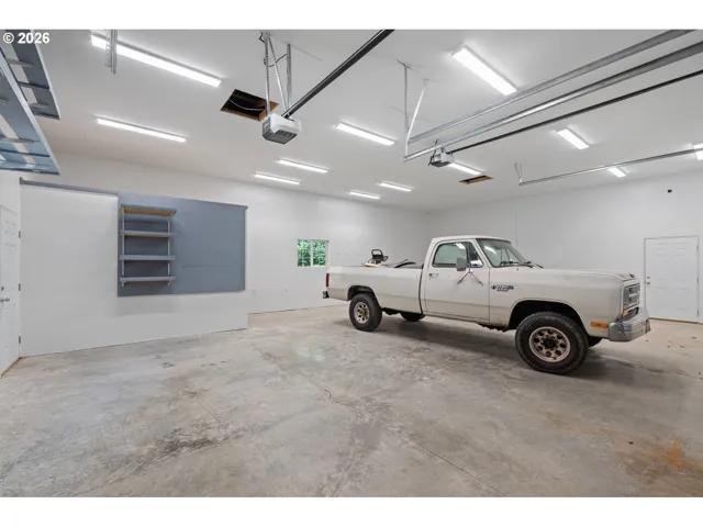 Shop-Finished