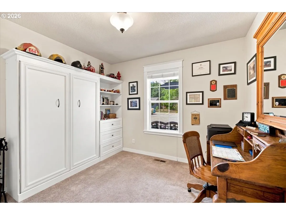 Bedroom-Main