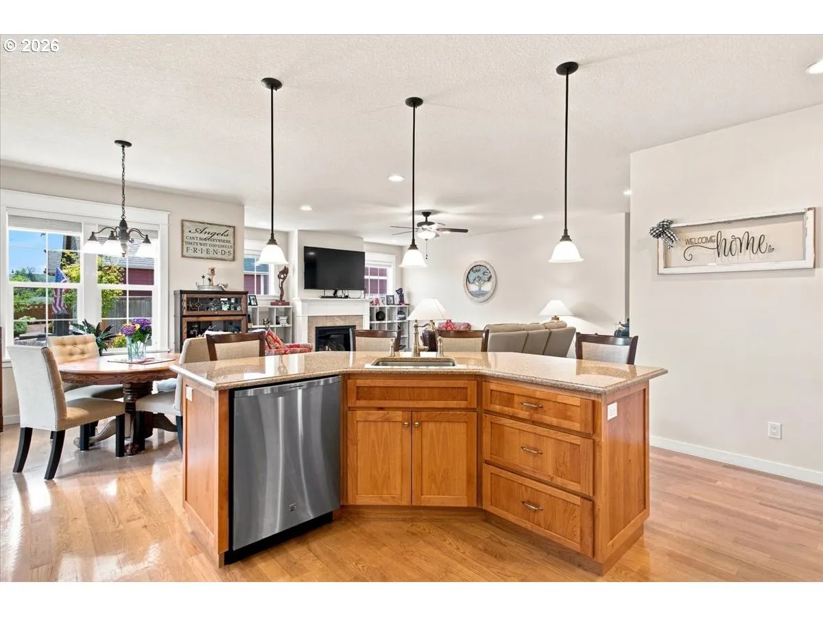 Kitchen-Island