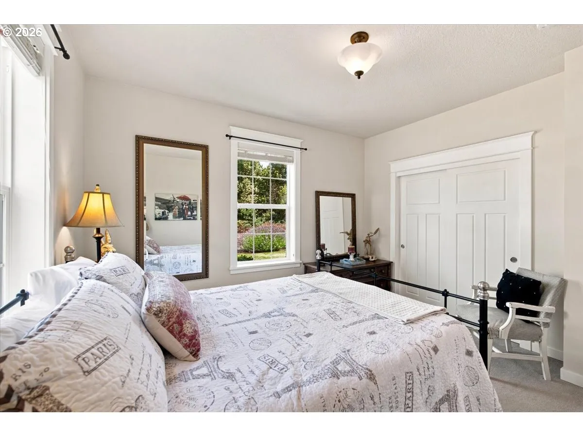 Bedroom-Main