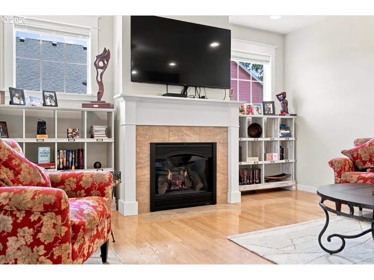 Living Room-Fireplace