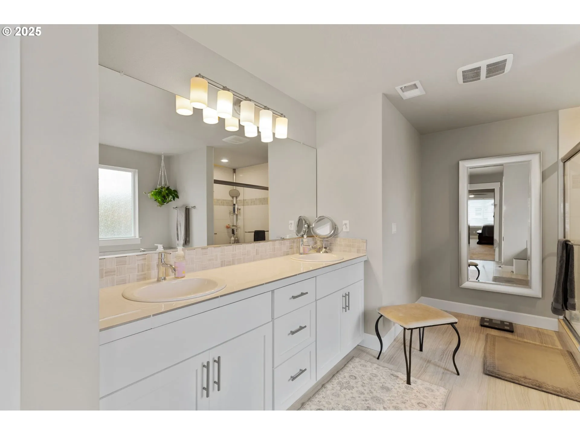 Owner's Suite Bathroom