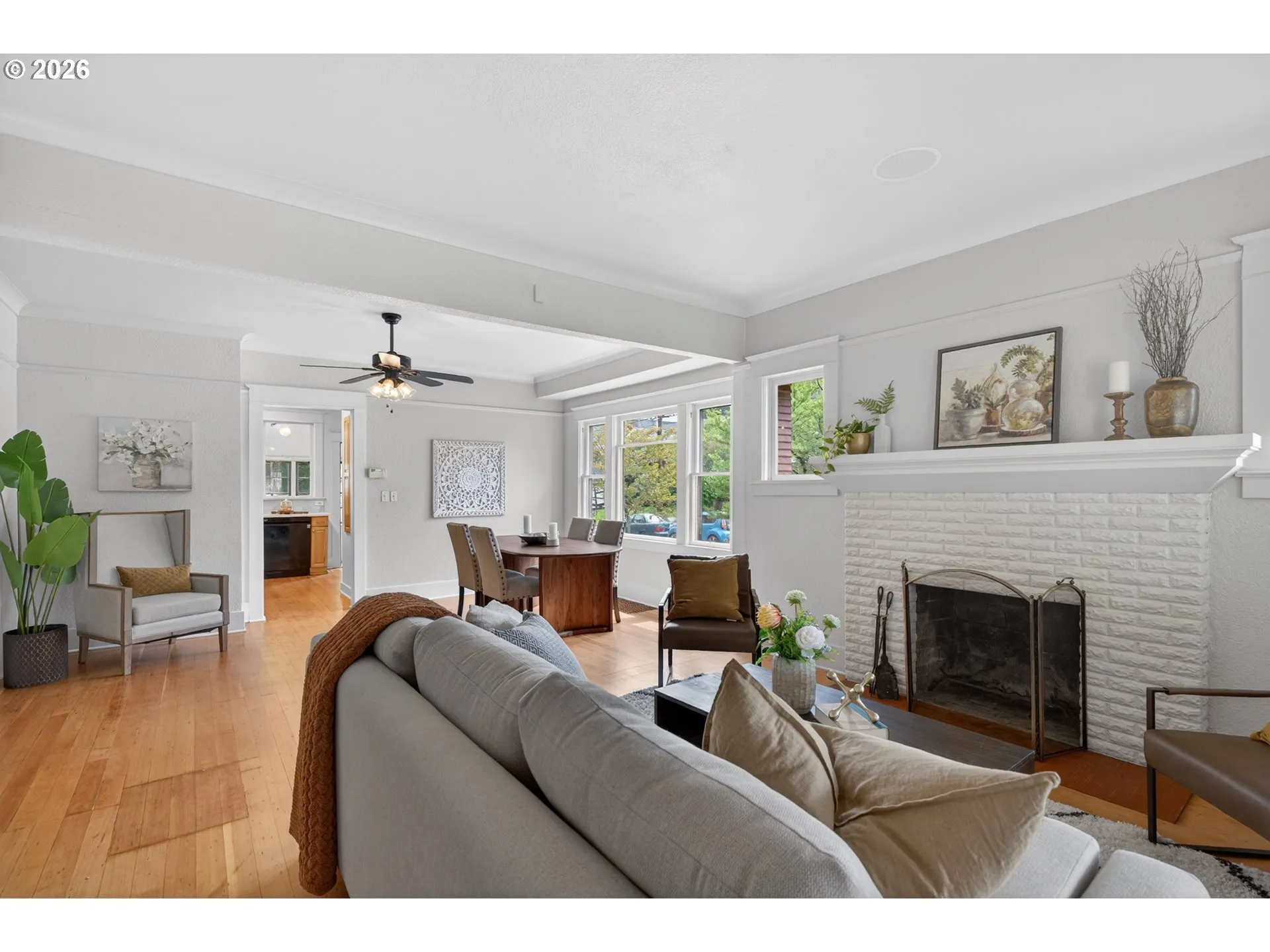 Living Room-Fireplace