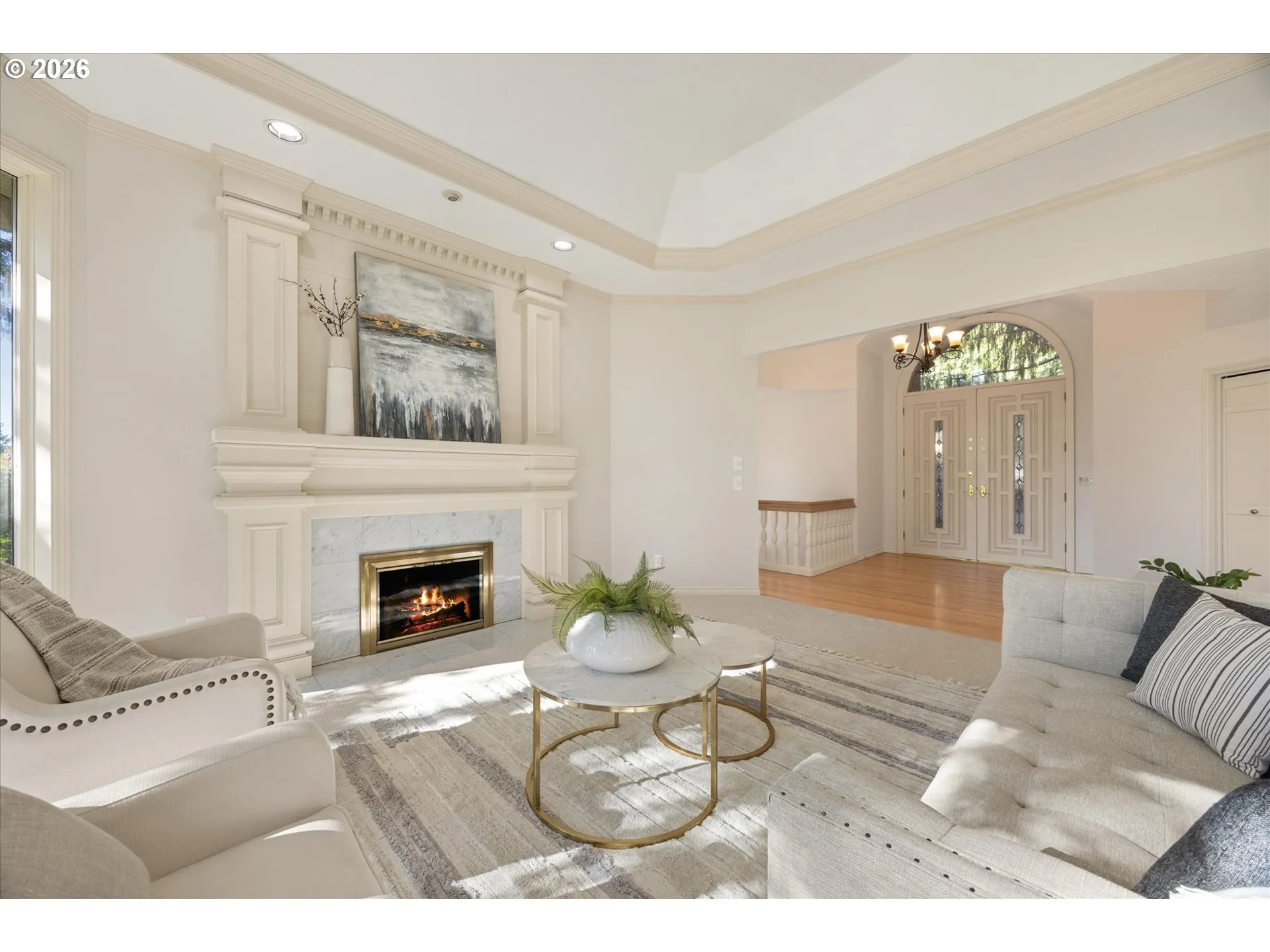 Living Room-Fireplace