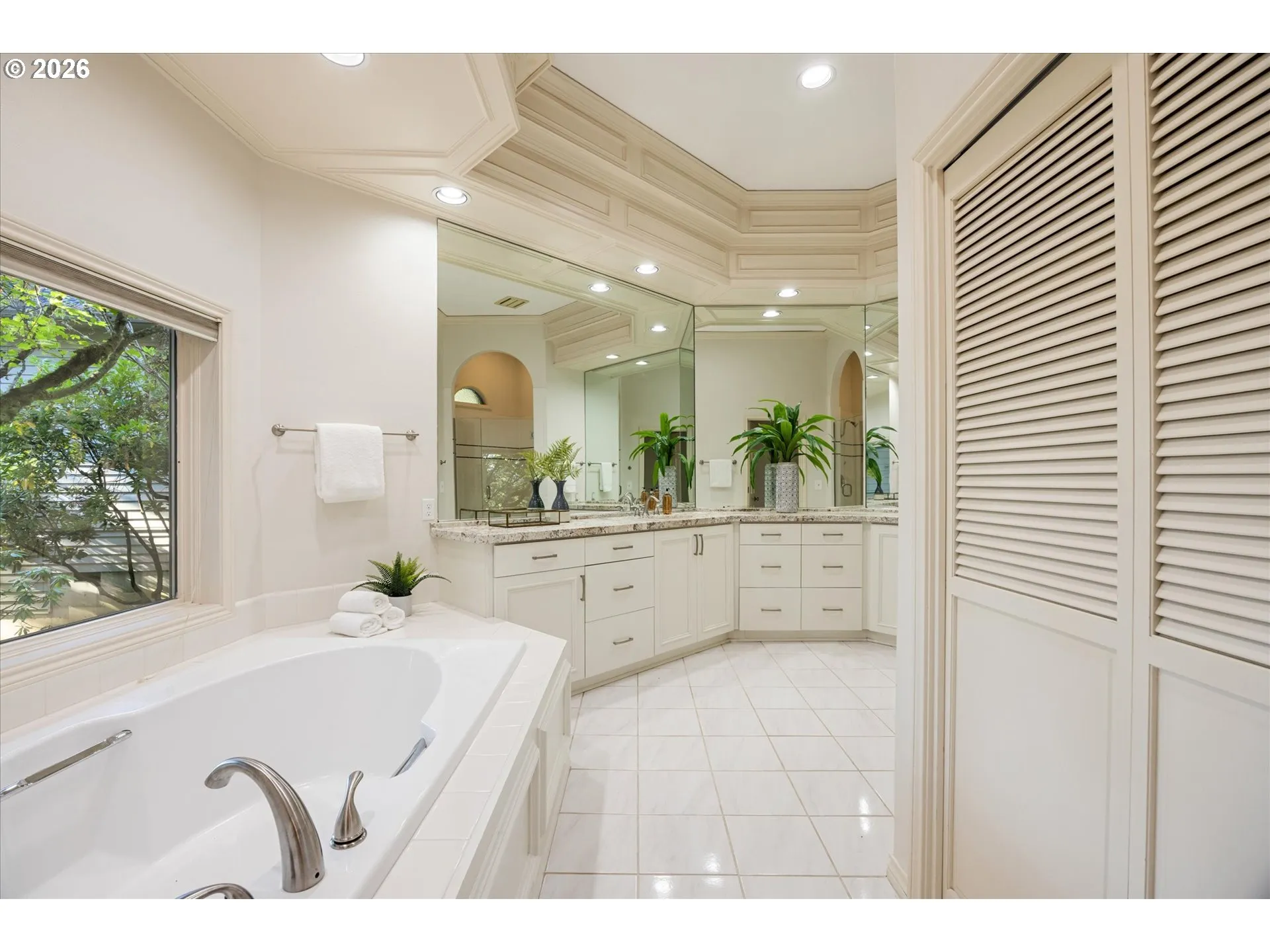Primary Bedroom-Attached Bathroom