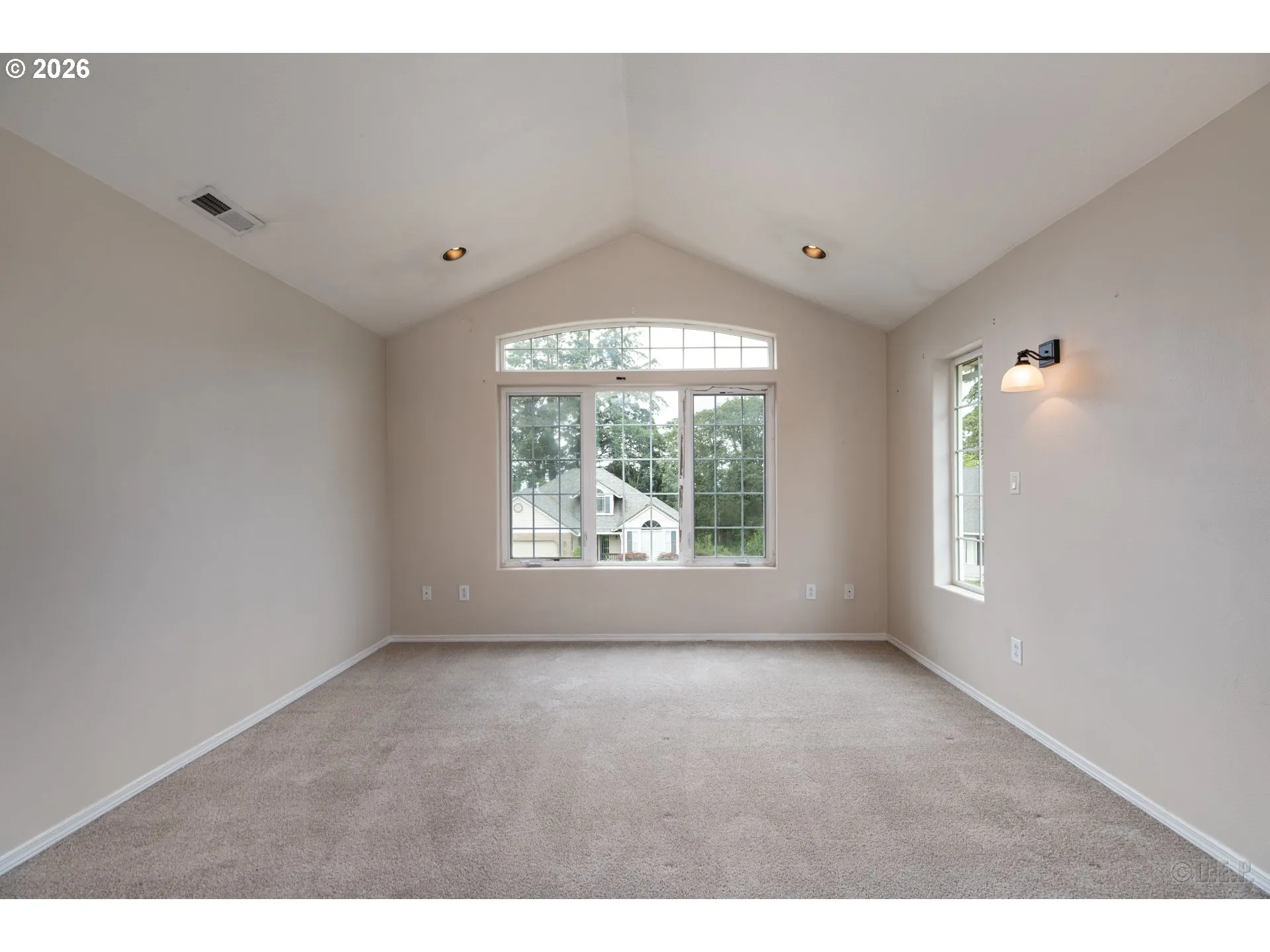 Bedroom, Primary-Upper