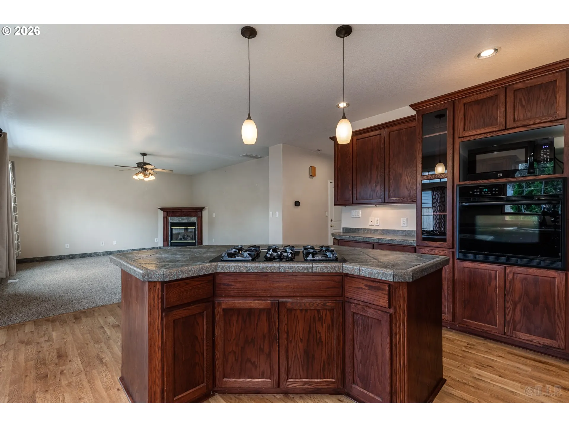 Kitchen-Cooking Island