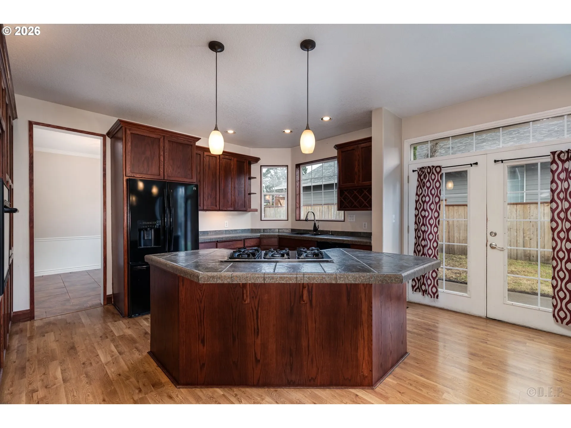 Kitchen-Cooking Island