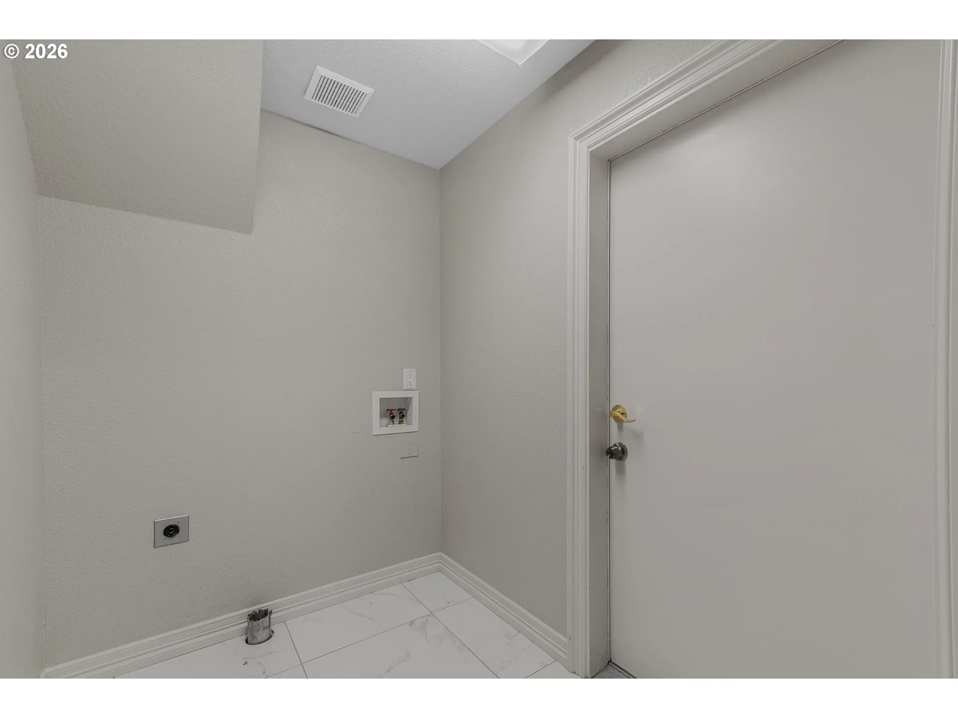 Laundry-Main