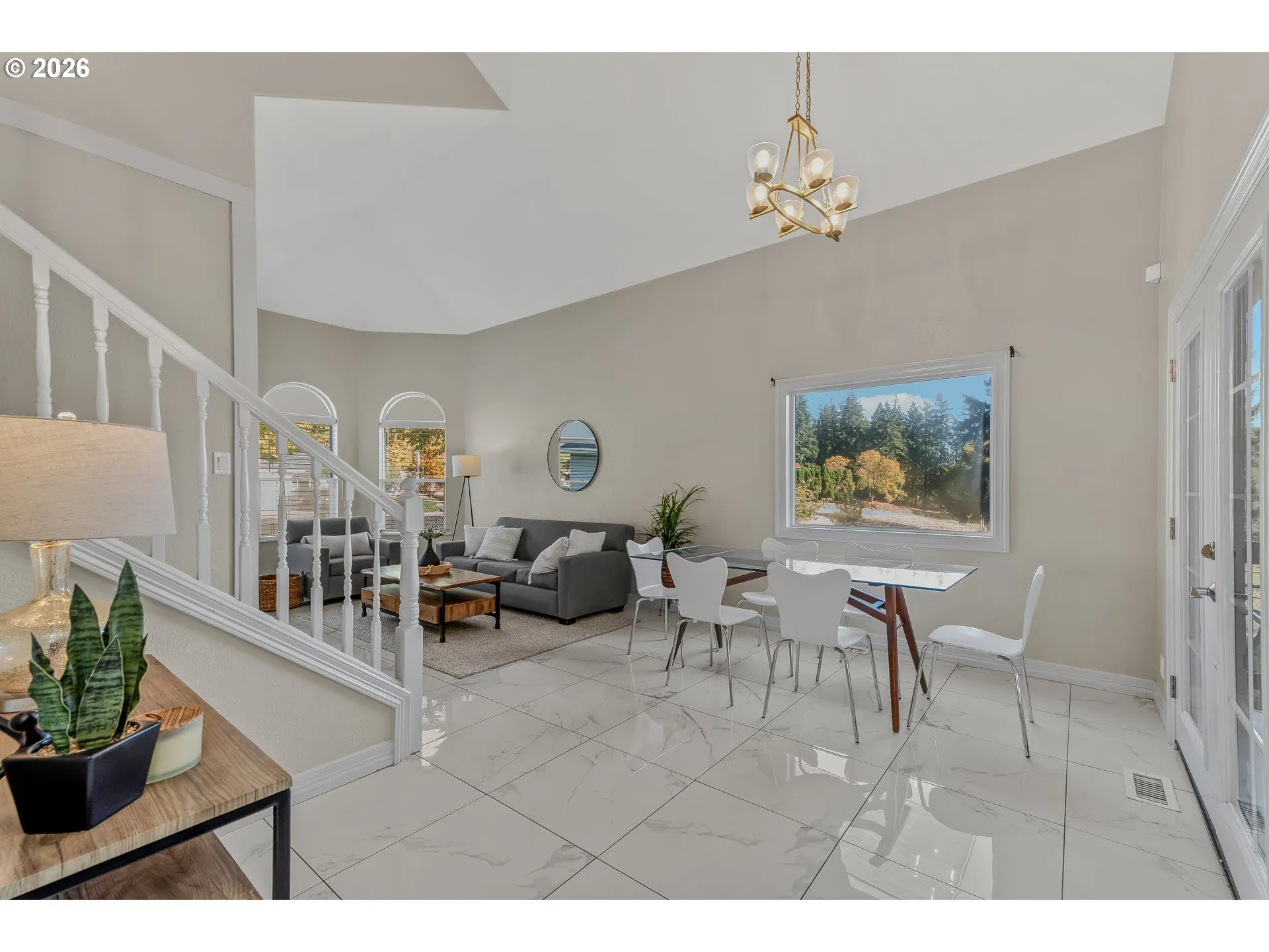 Living Room/Dining Room