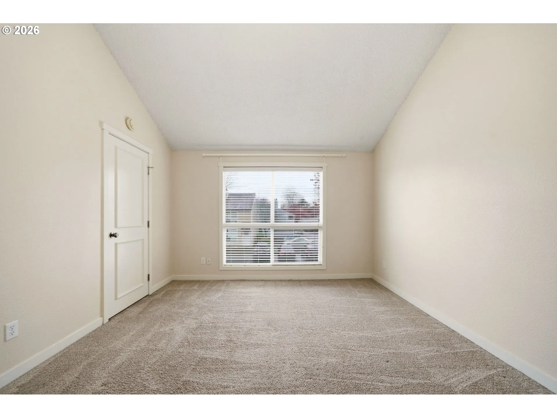 Bedroom, Primary