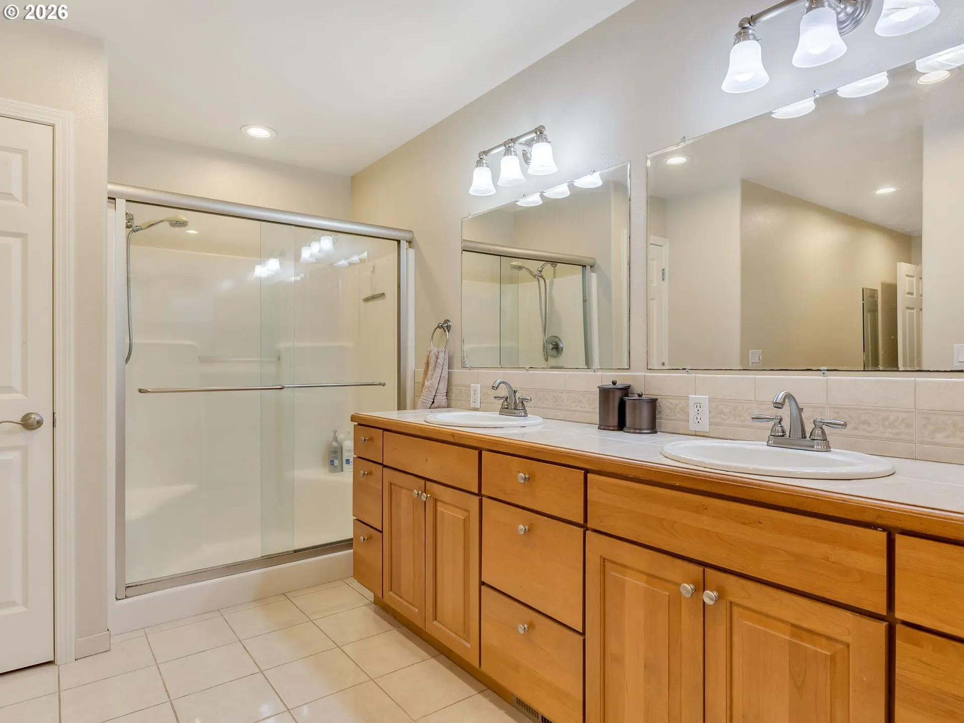 Bathroom, Attached-Walk in Shower