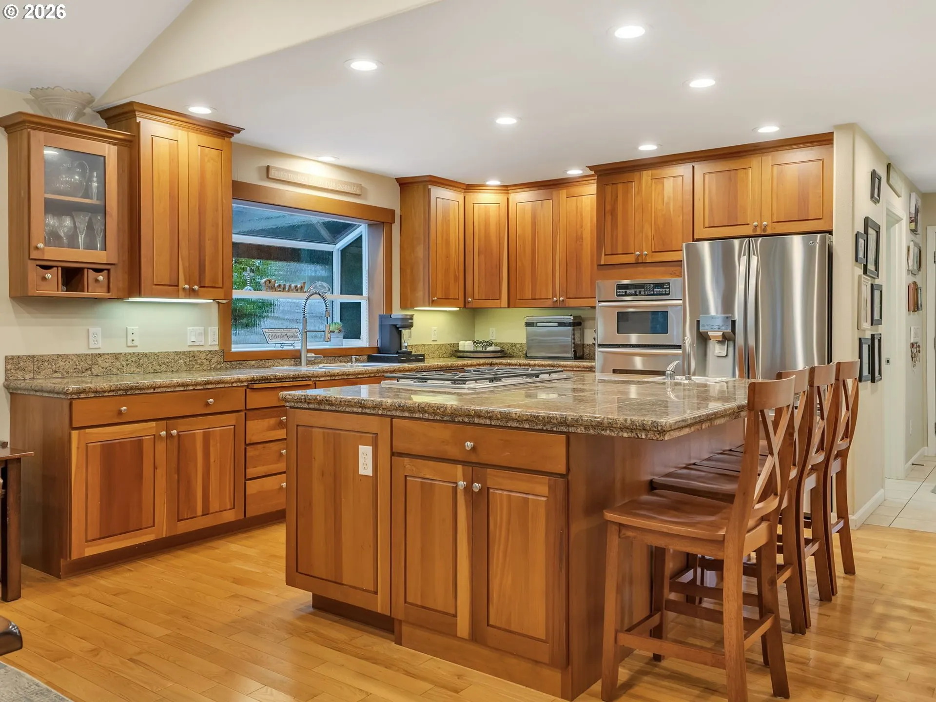 Kitchen-Eating Area