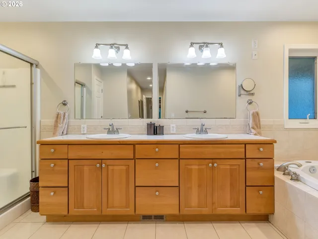 Bathroom, Attached-Double Sinks