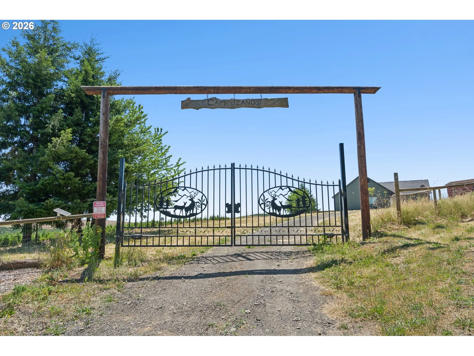 Driveway-Gated