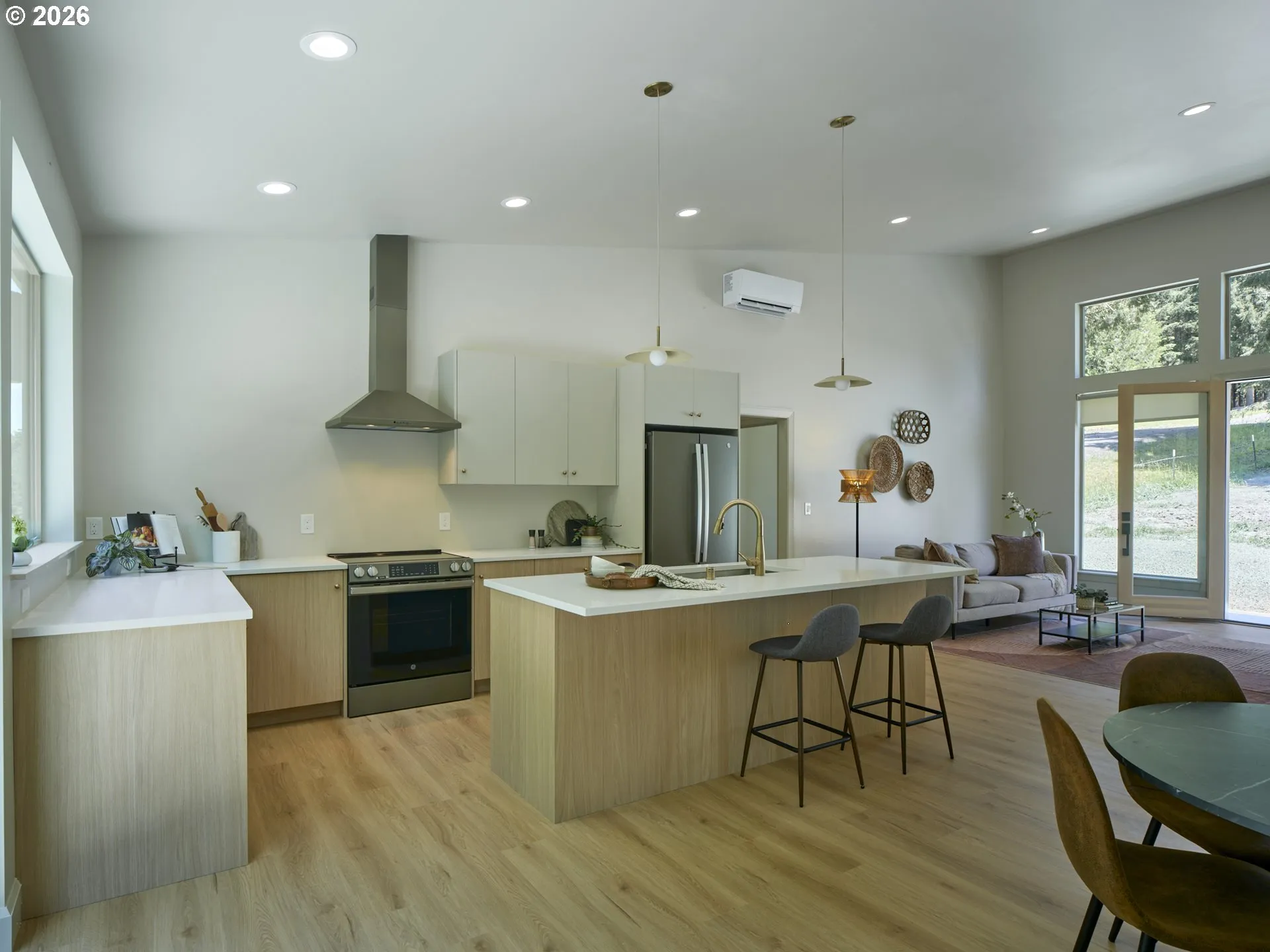 Kitchen-Island