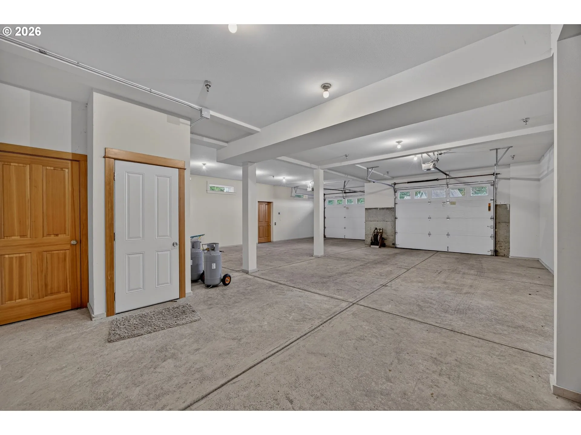 Garage-# 1