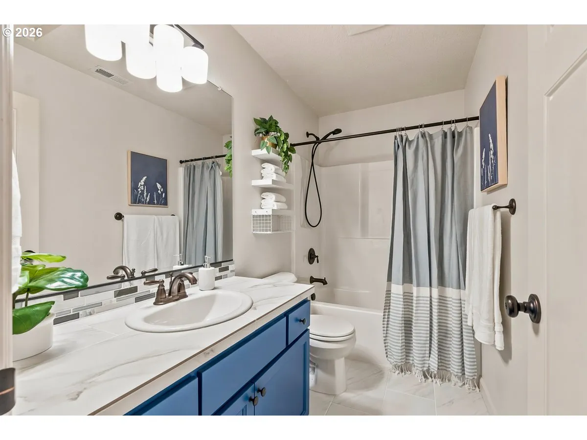 Bathroom-Hall