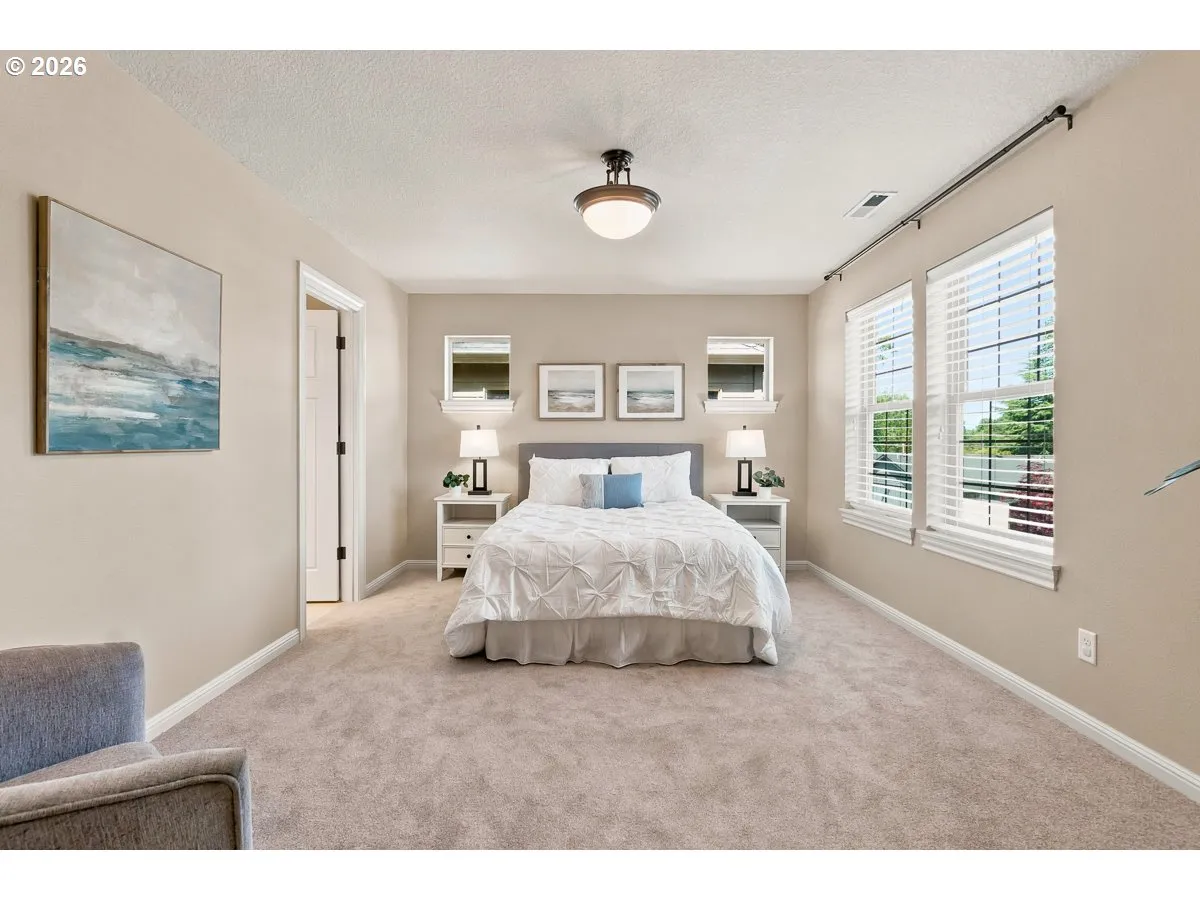 Bedroom, Primary