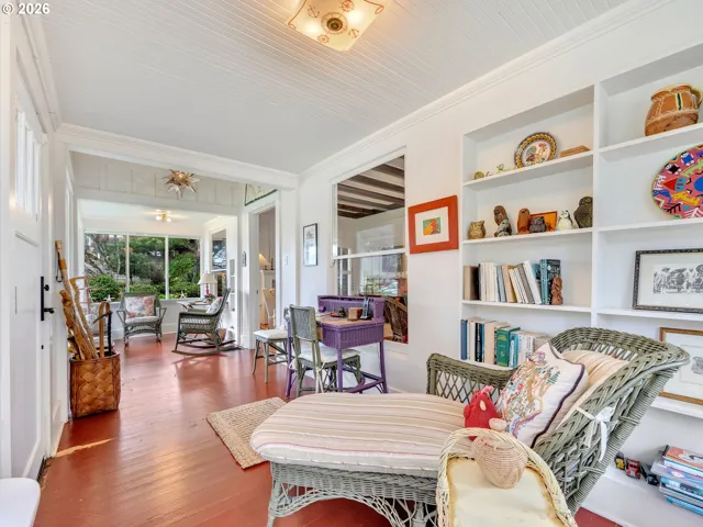 Entrance/Foyer