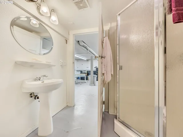 Bathroom-Lower