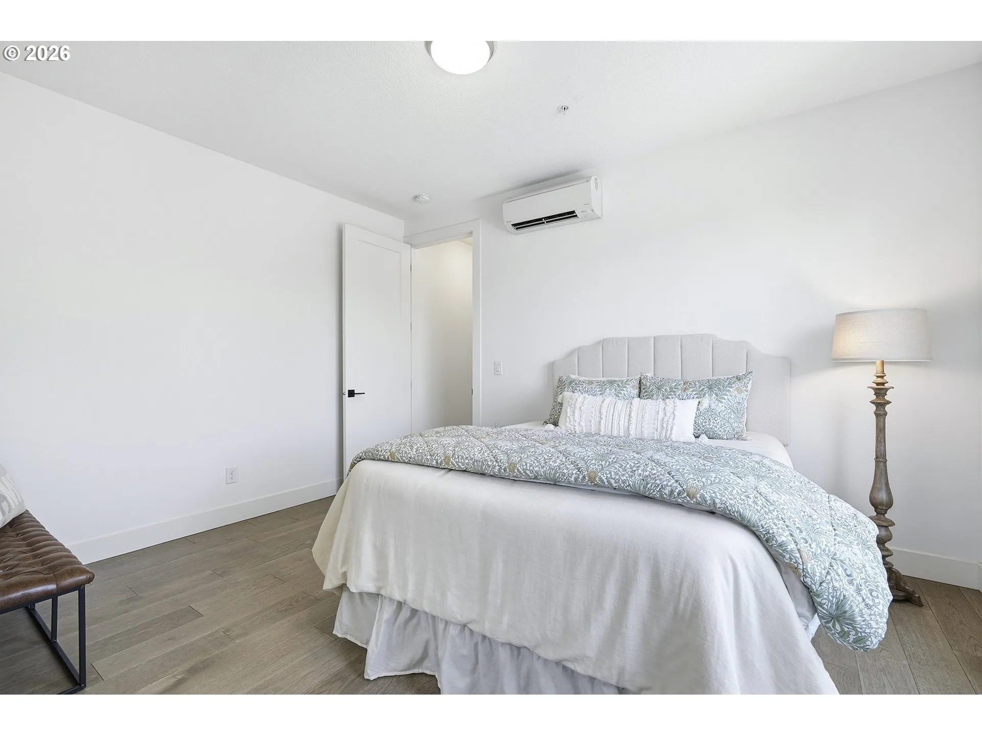 Bedroom, Primary