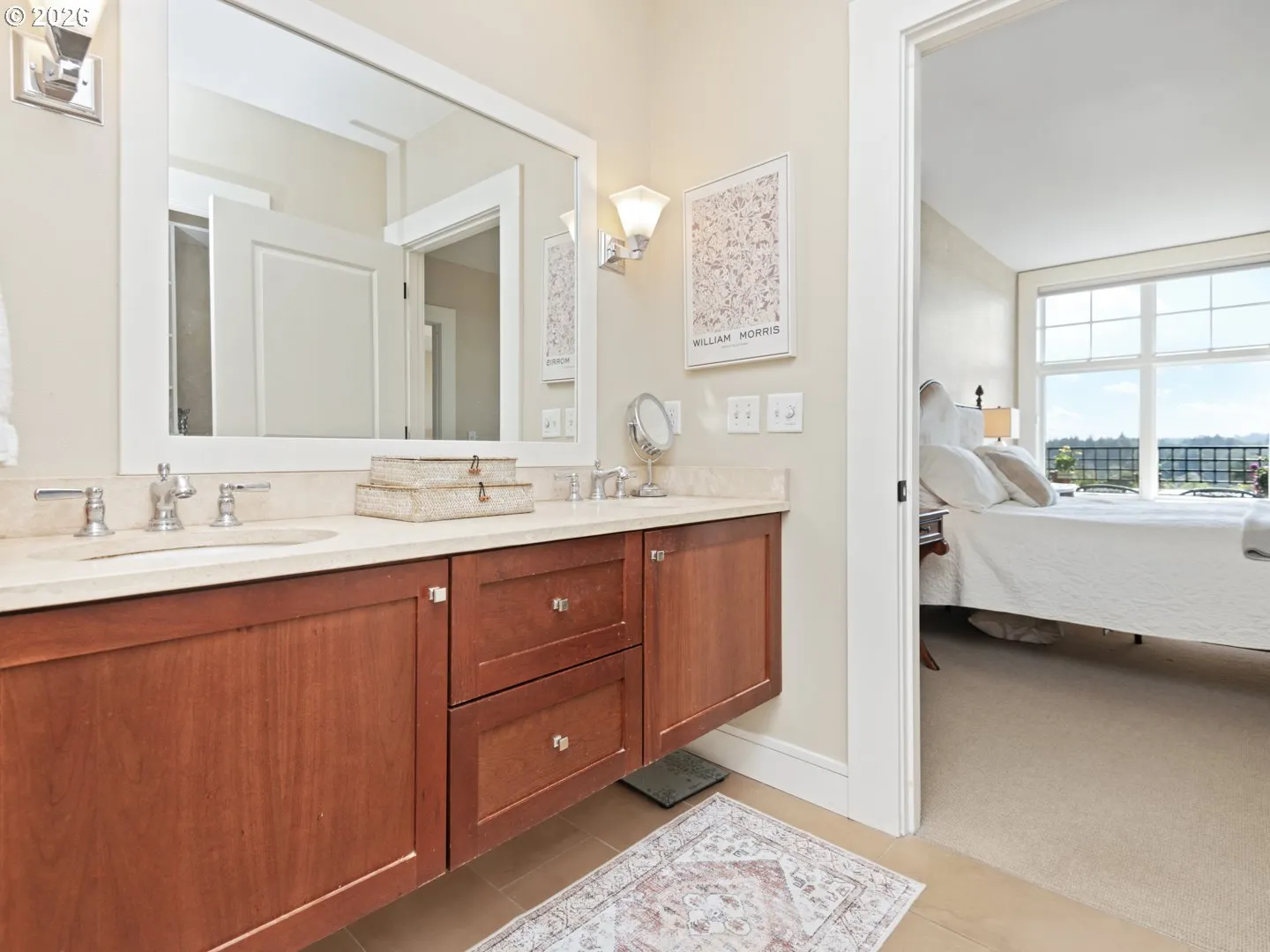 Bedroom, Primary