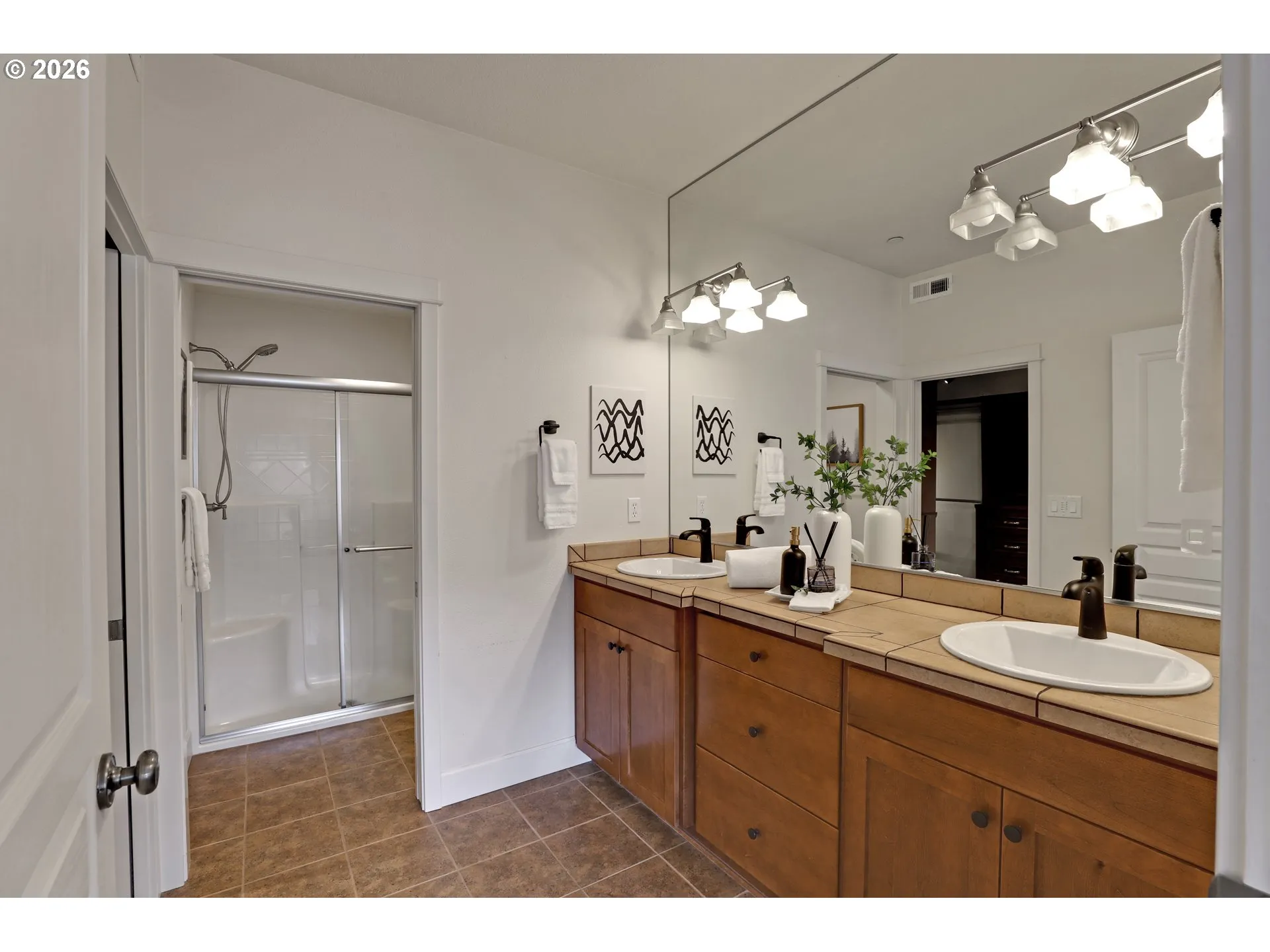 Primary Bedroom-Attached Bathroom