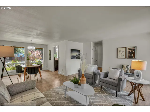 Living Room/Dining Room