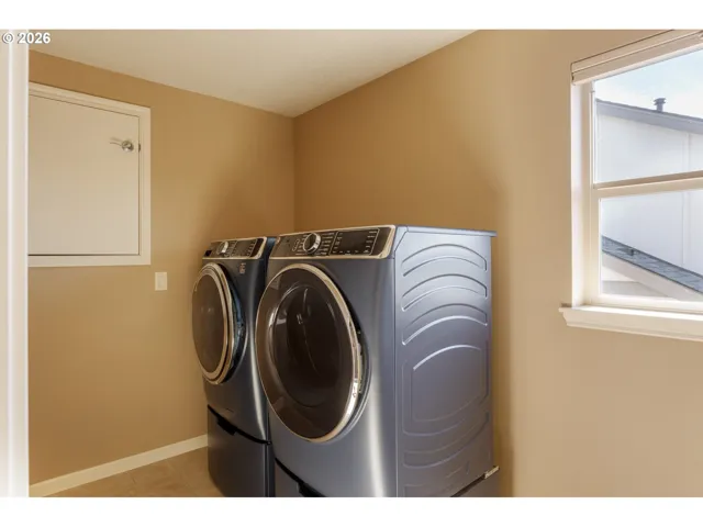 Laundry-Upper