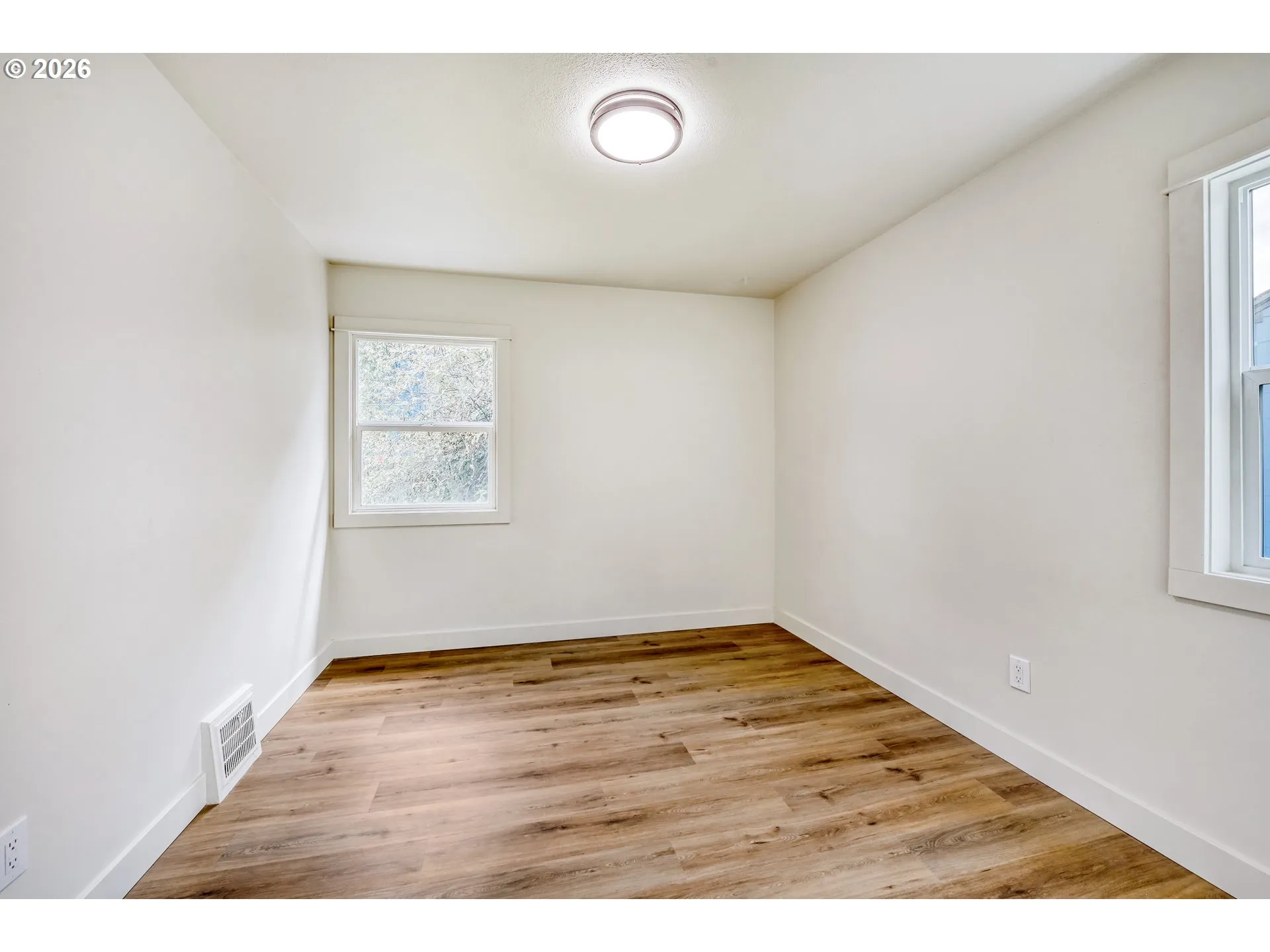 Bedroom-Main