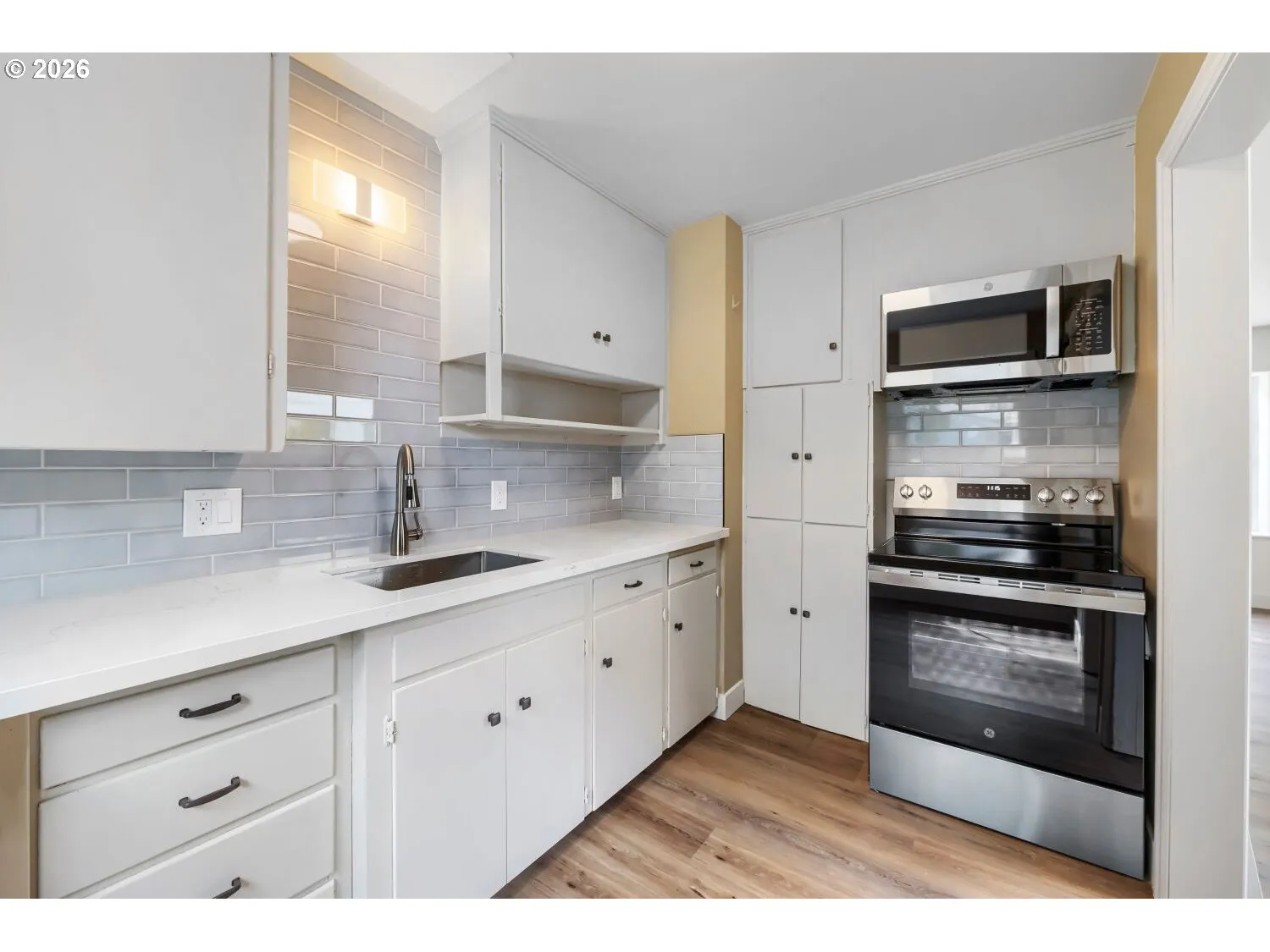 Kitchen-Oven