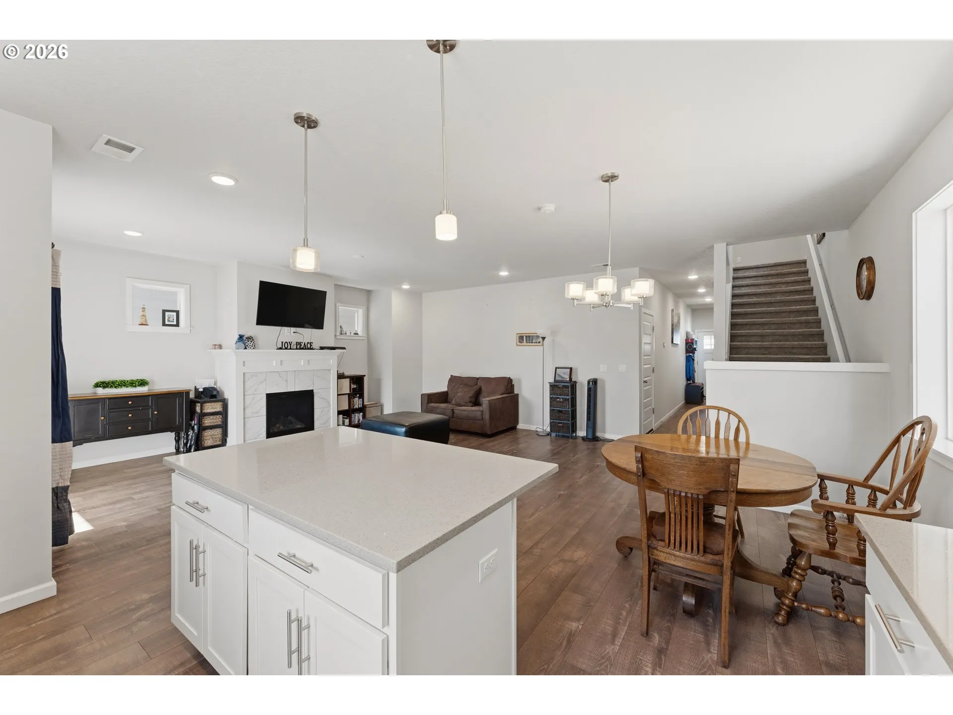 Kitchen-Island
