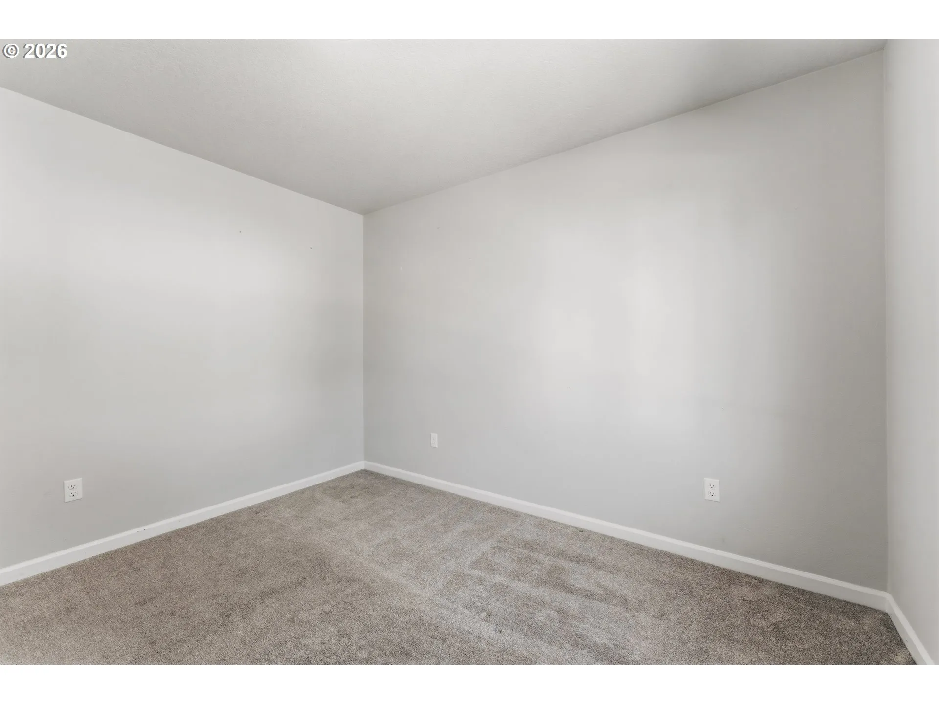 Bedroom-Upper