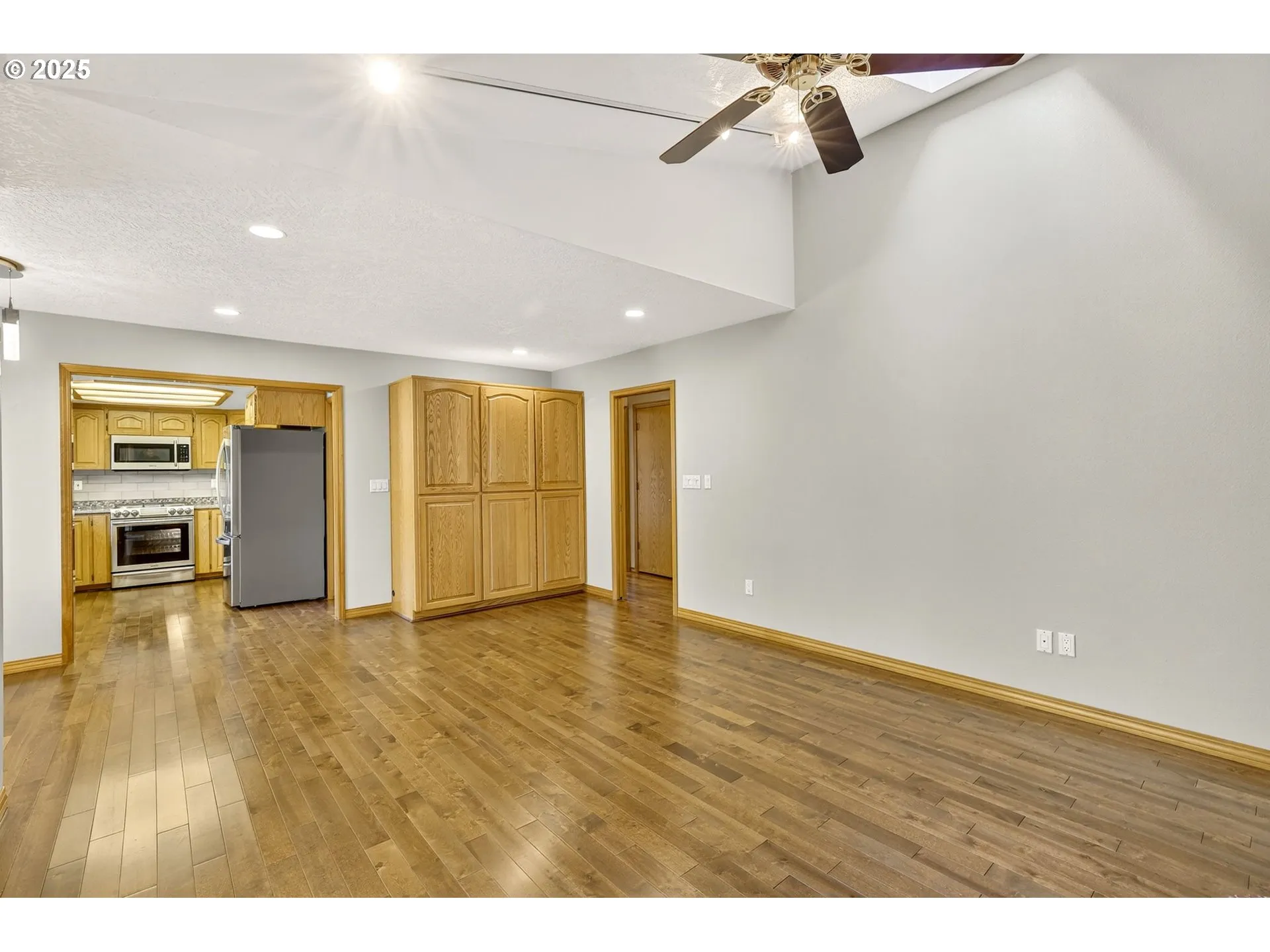 Family Room-Ceiling Fan