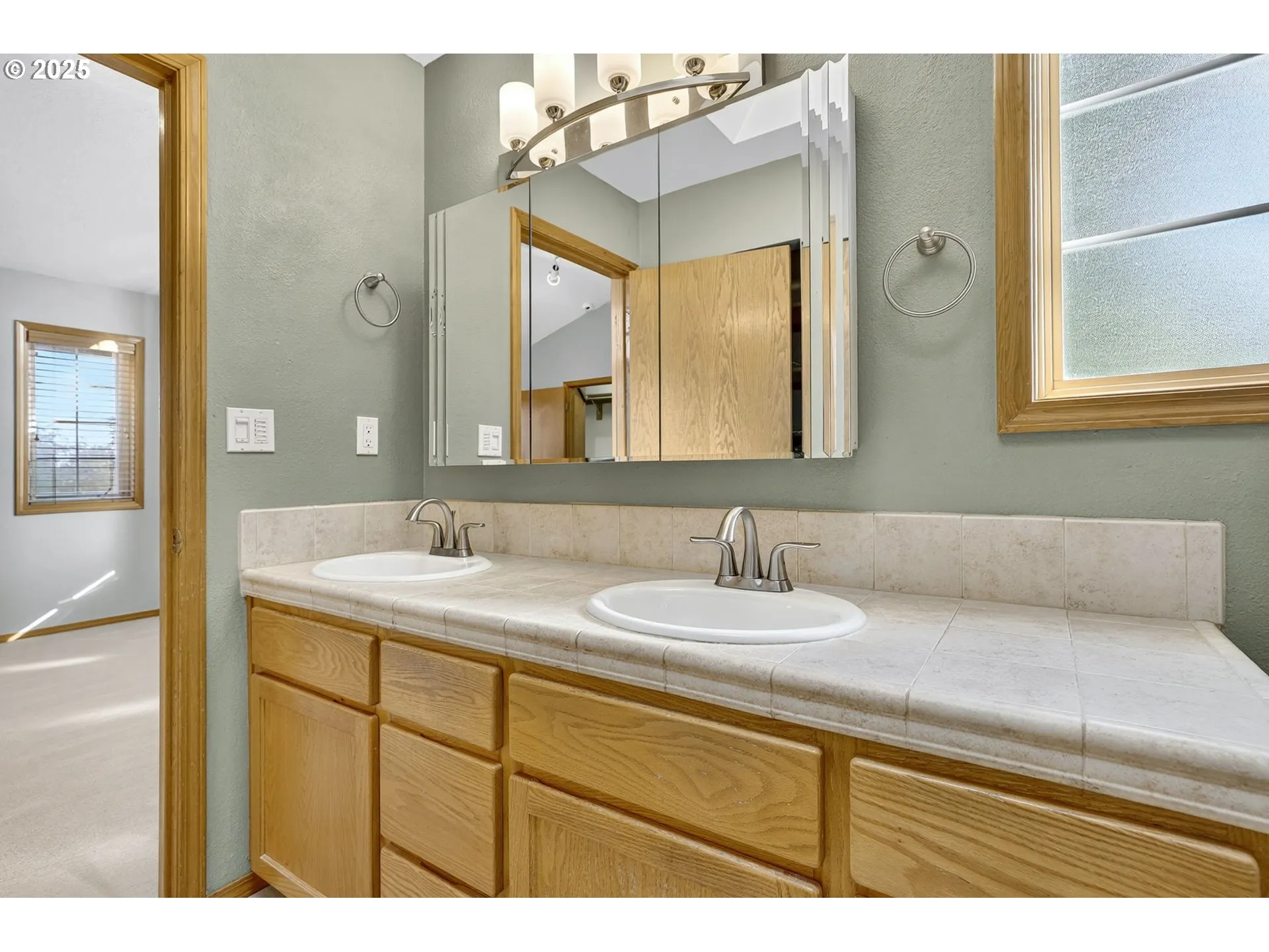 Bathroom-Double Sinks
