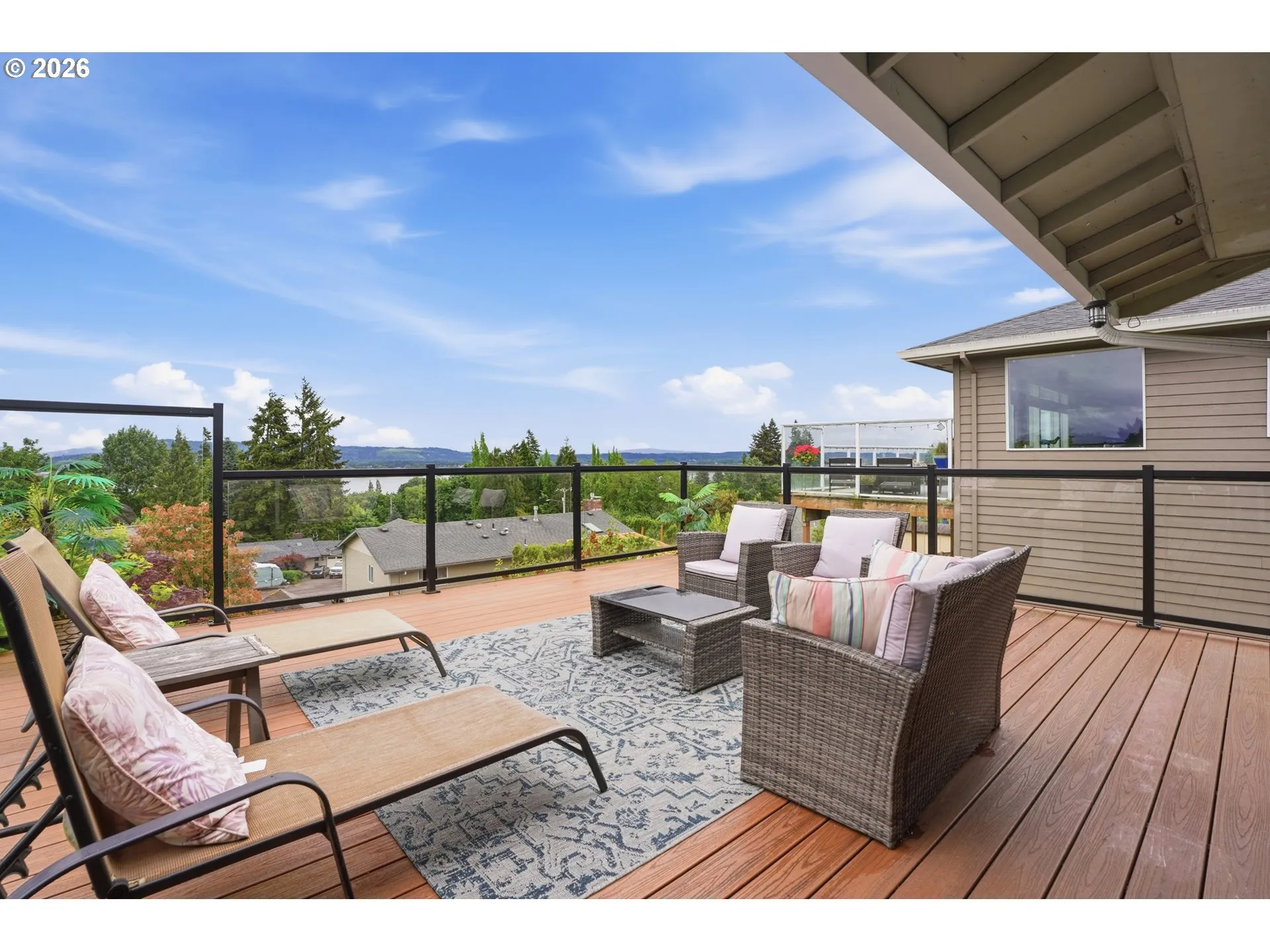 Deck-Upper