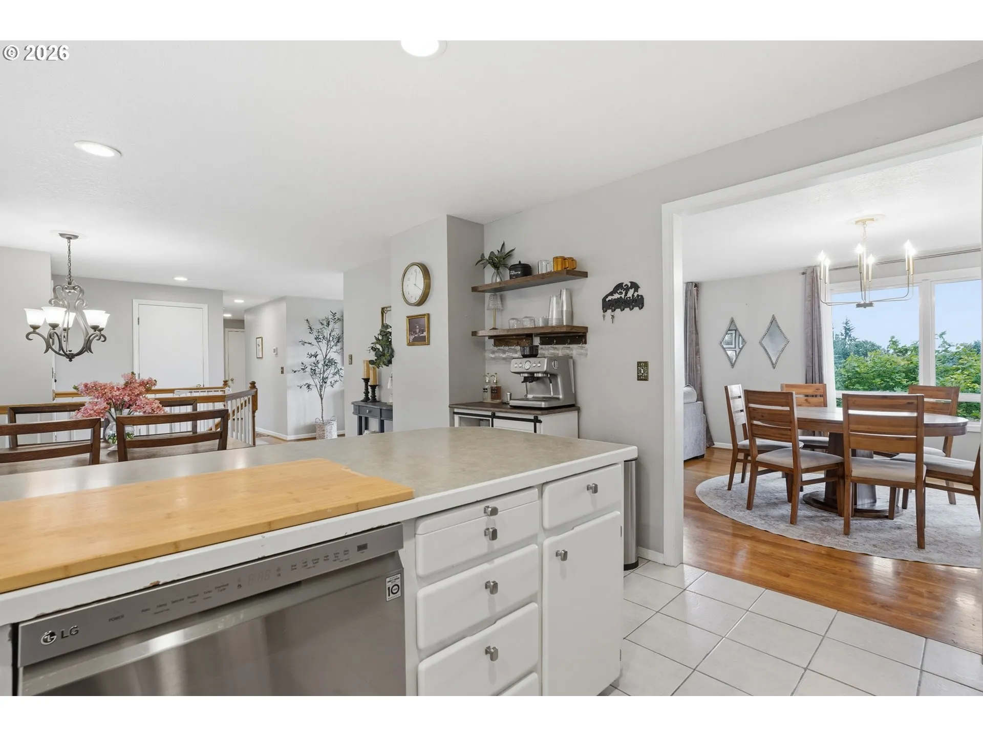 Kitchen/Dining Room-Upper
