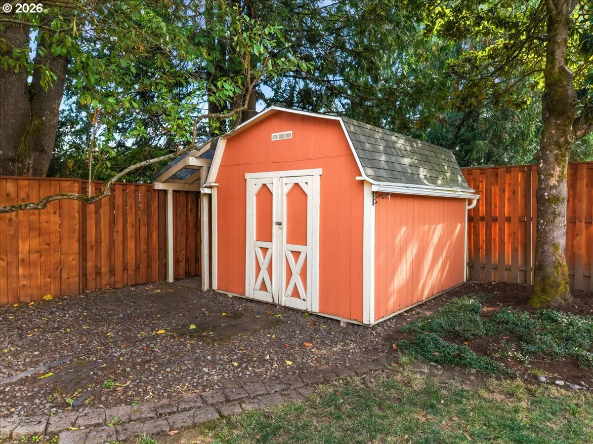 Shed