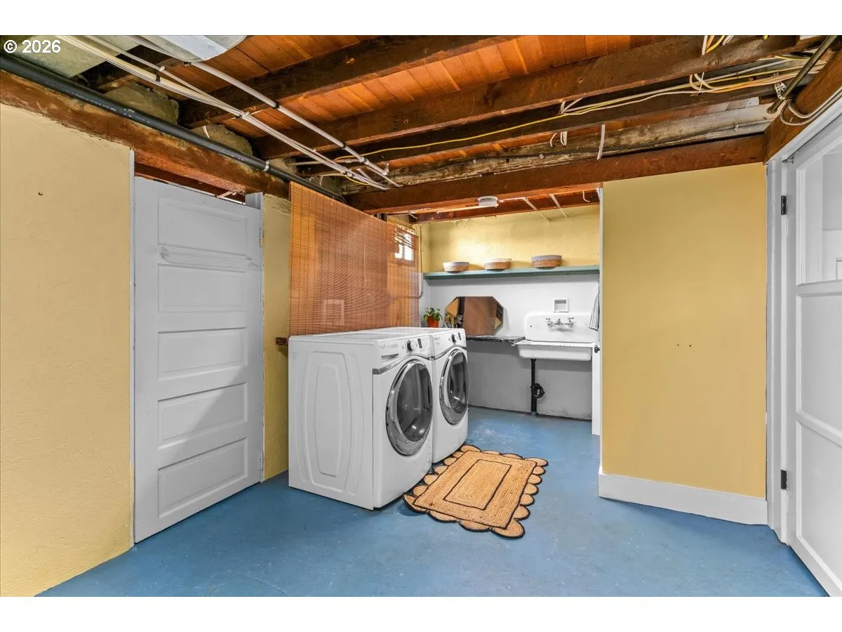 Laundry-Lower