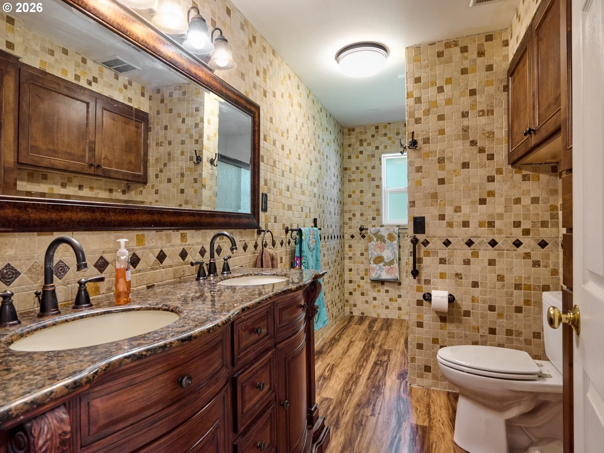 Bathroom-Double Sinks