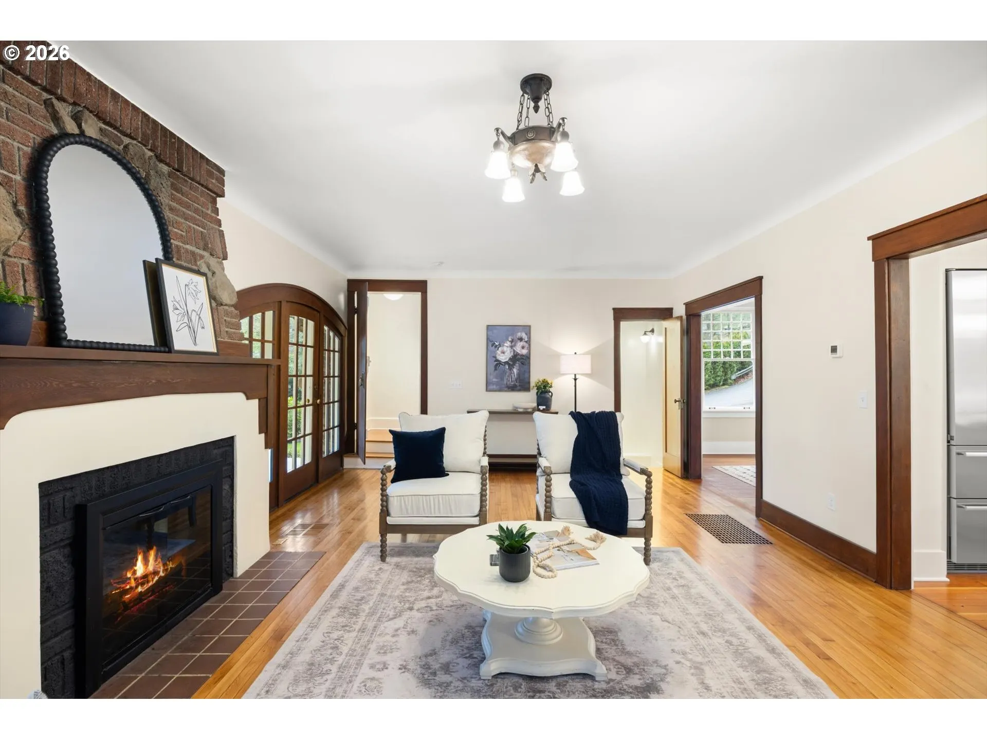 Living Room-Fireplace