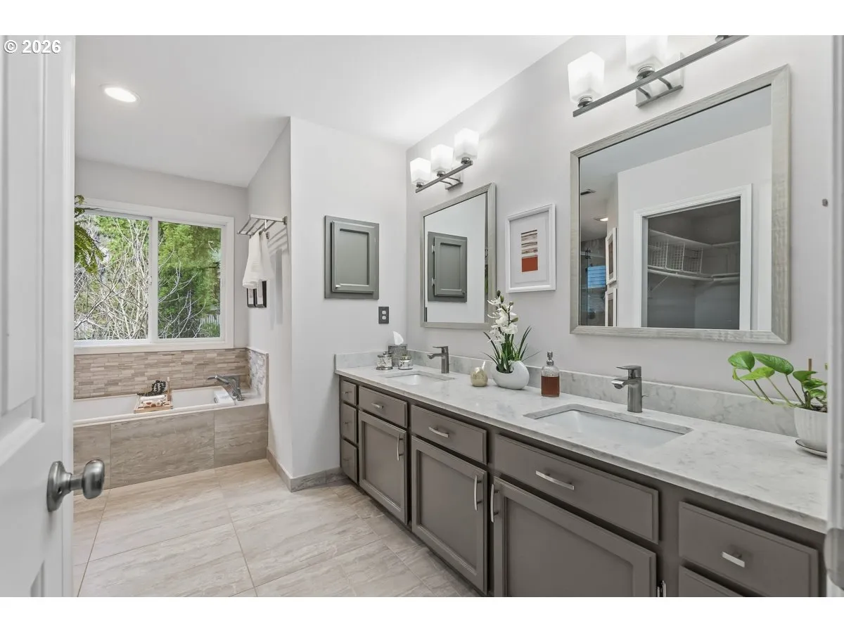 Bathroom, Attached-Double Sinks
