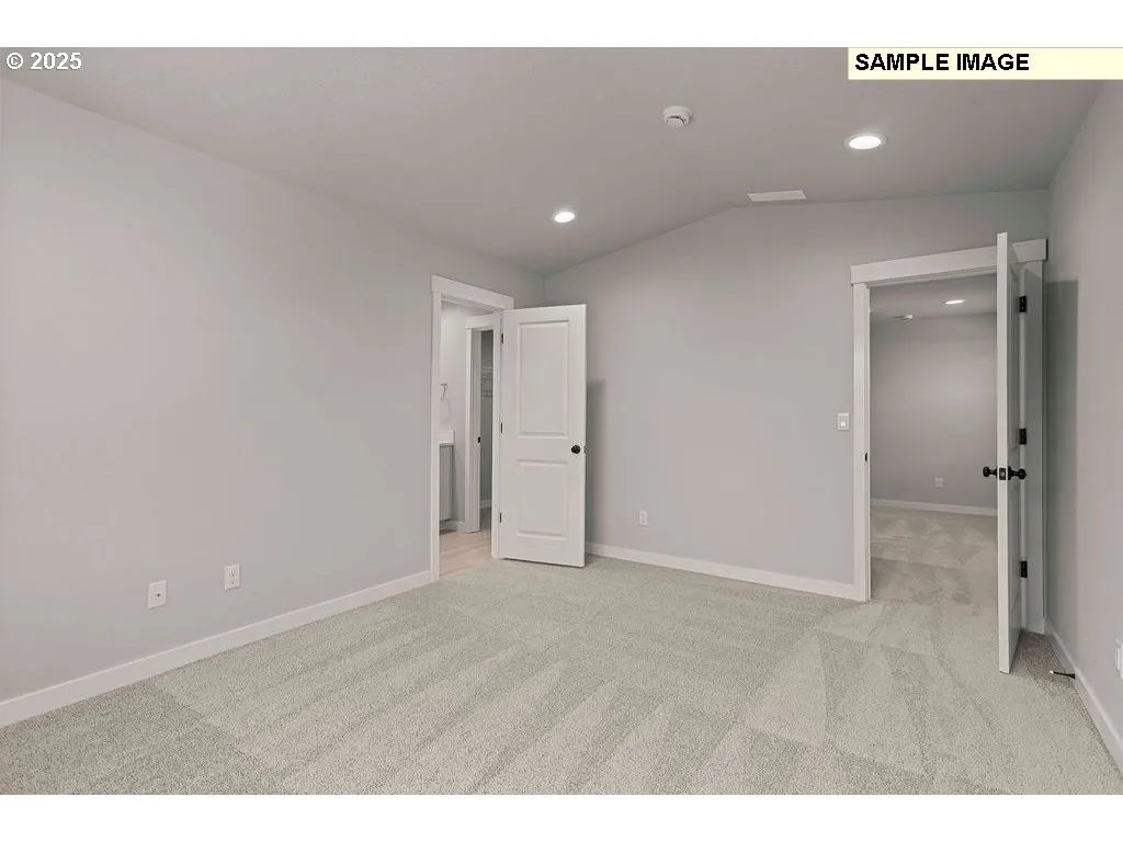 Bedroom, Primary-Walk-In Closet