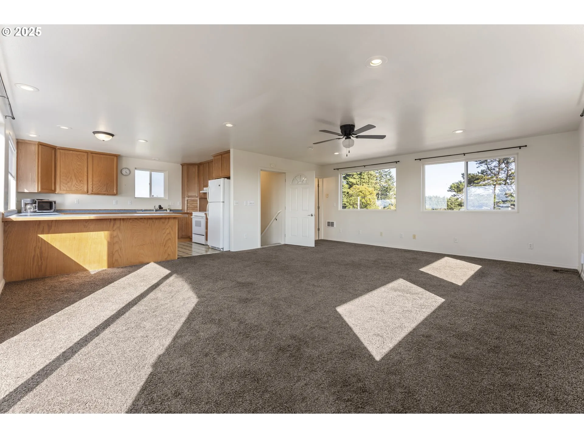 Living Room/Dining Room-Upper