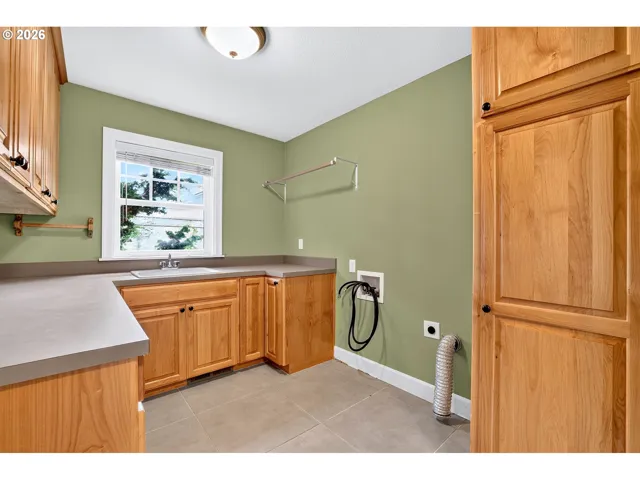 Laundry-Main