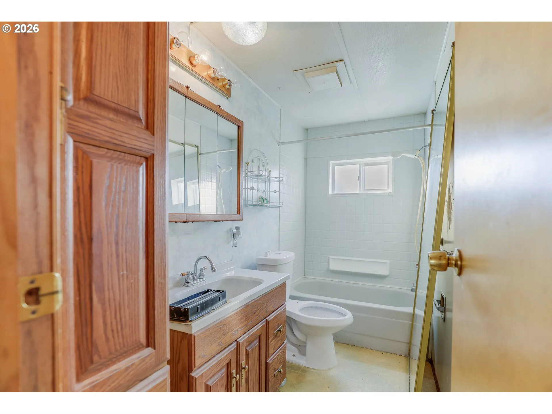 Bathroom-Hall