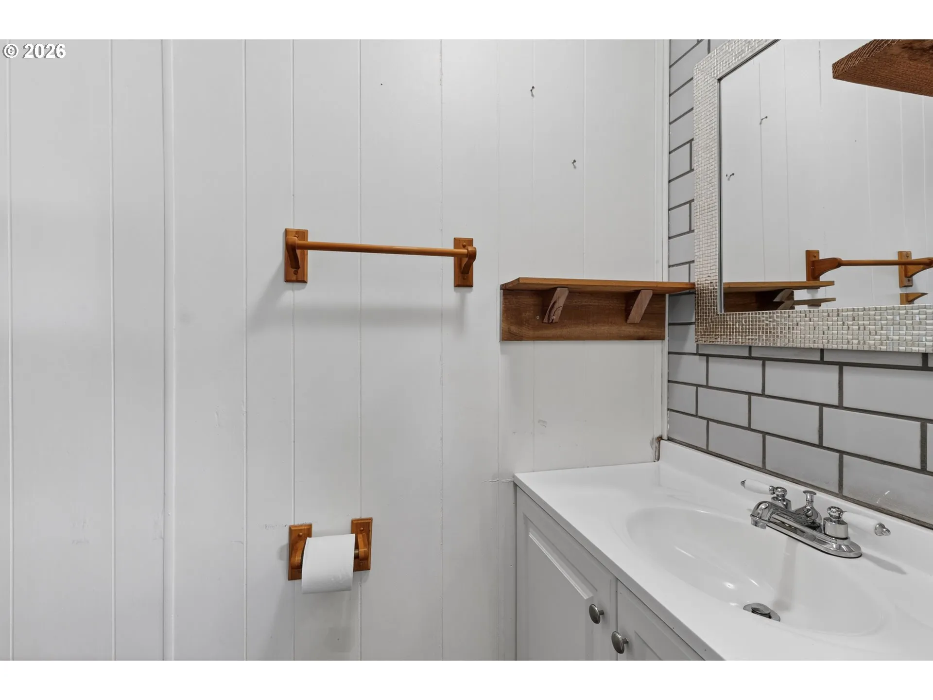 Bathroom, Attached