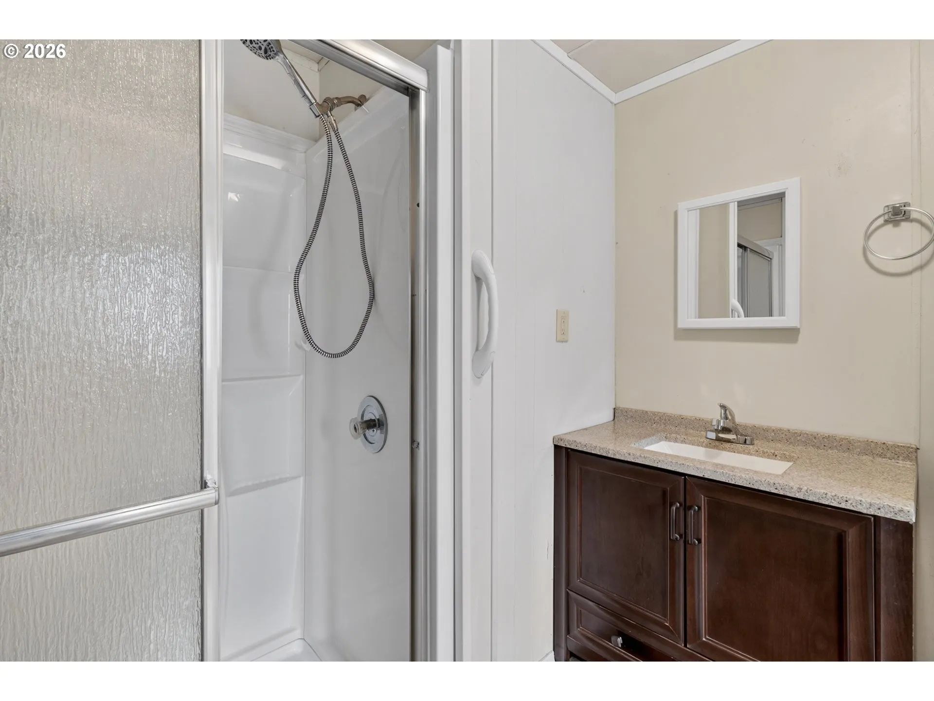 Bathroom-Walk in Shower